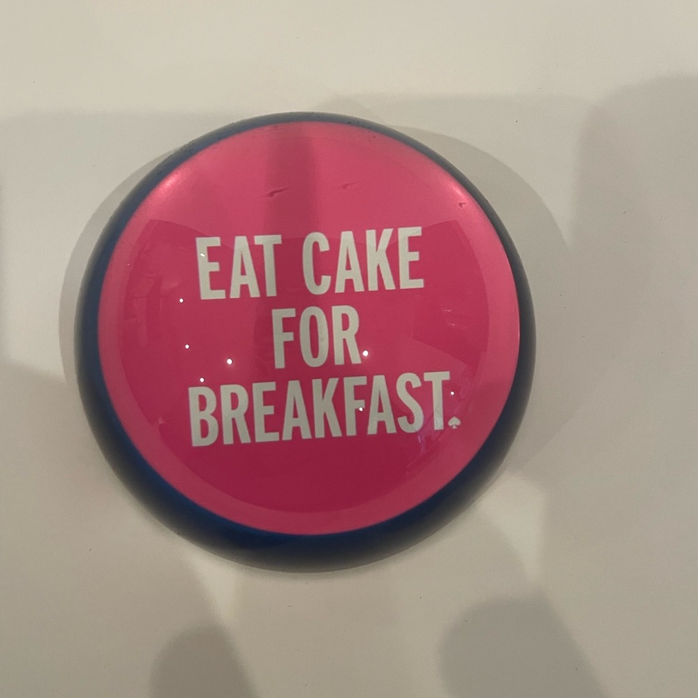 NIB Kate Spade paper weight